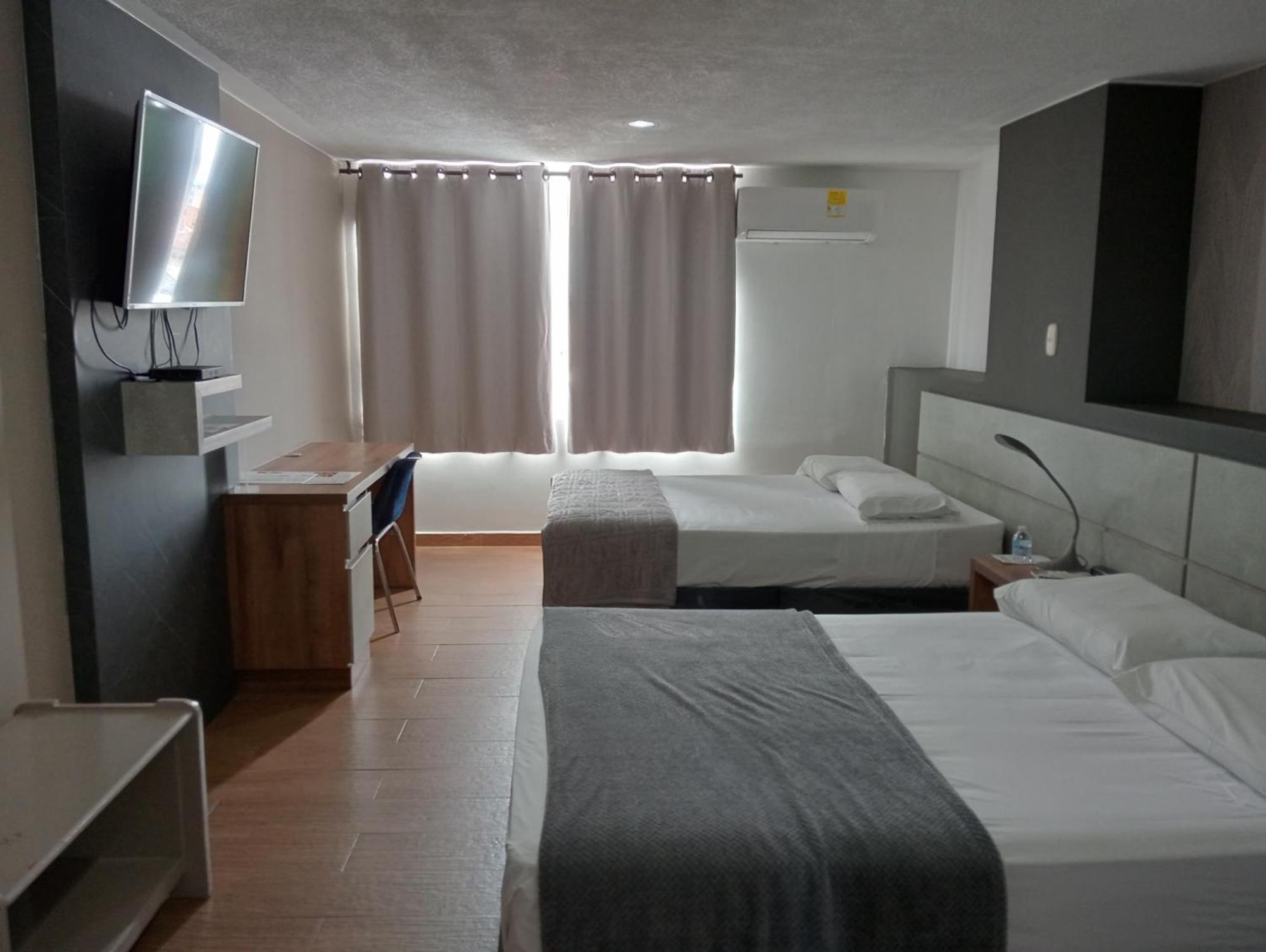 Hotel Don Gregorio Картаго Екстериор снимка